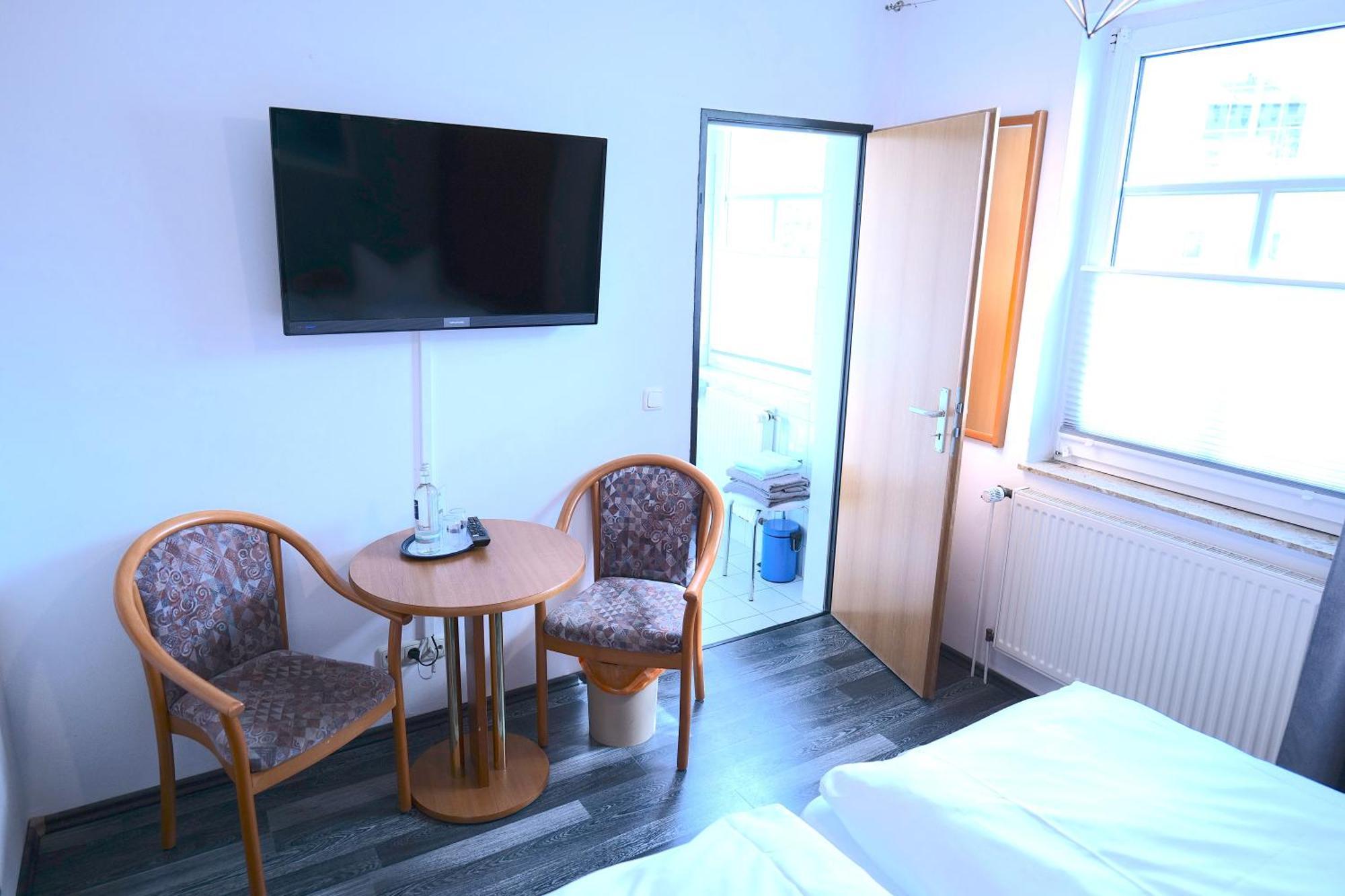 Hotel&Restaurant Am Bodden Putbus Extérieur photo